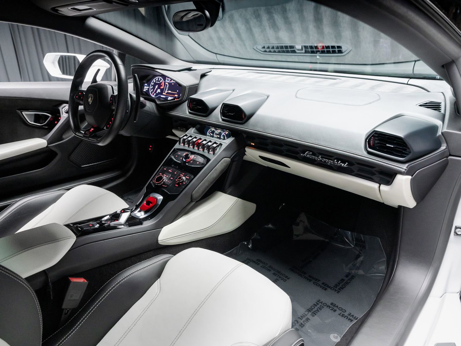 Used 2016 Lamborghini Huracan LP 610-4 AWD/4WD image 71