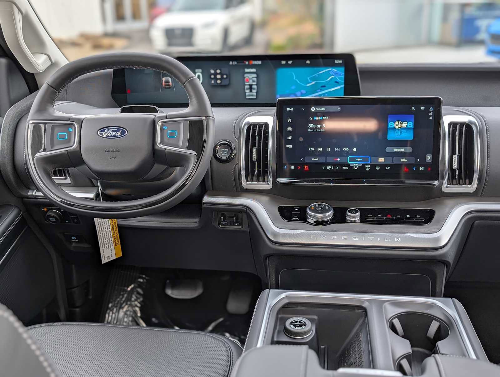 New 2025 Ford Expedition Platinum w/ Driver's Package image 5