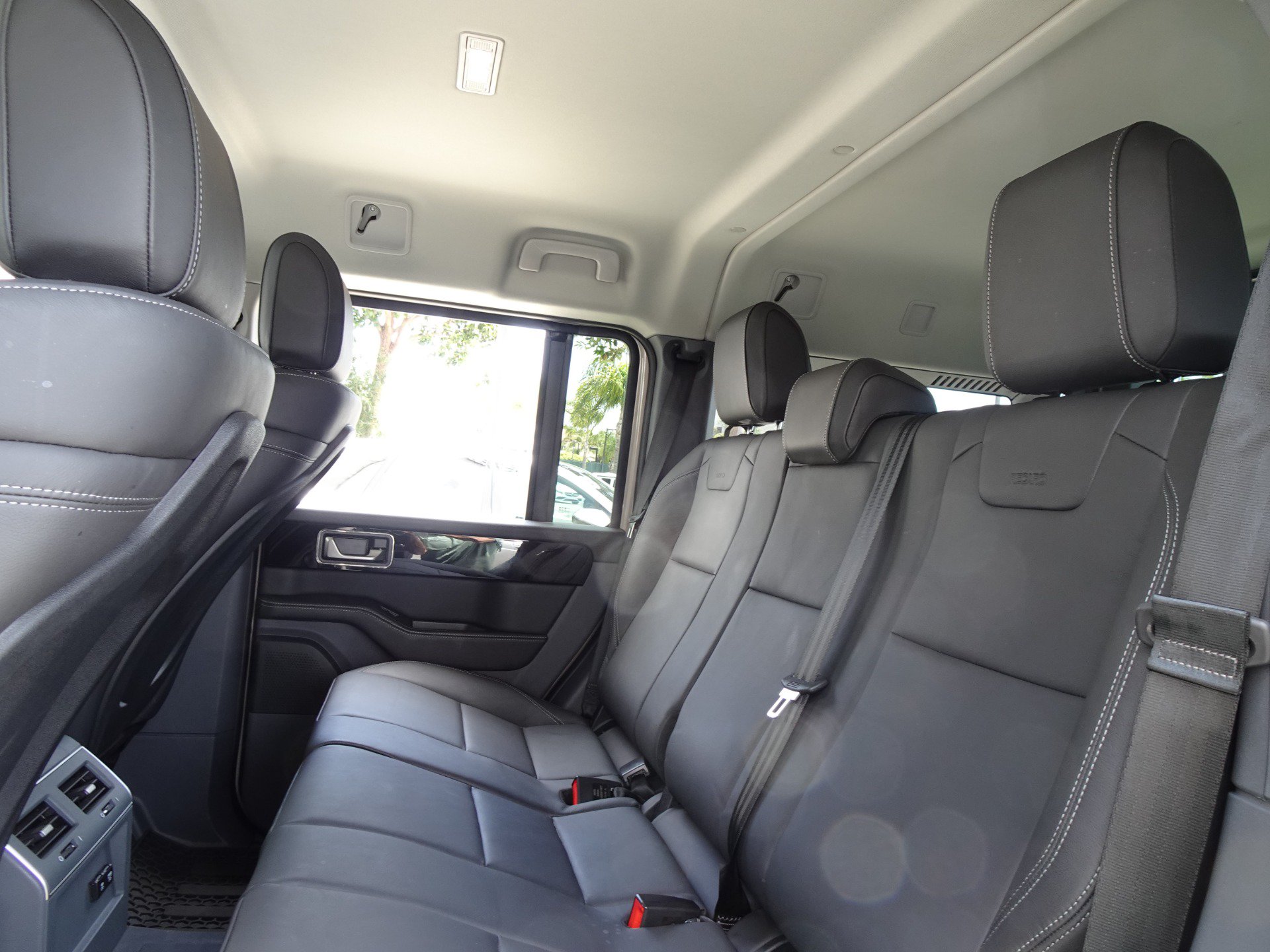 Used 2024 INEOS Grenadier Station Wagon AWD/4WD image 16
