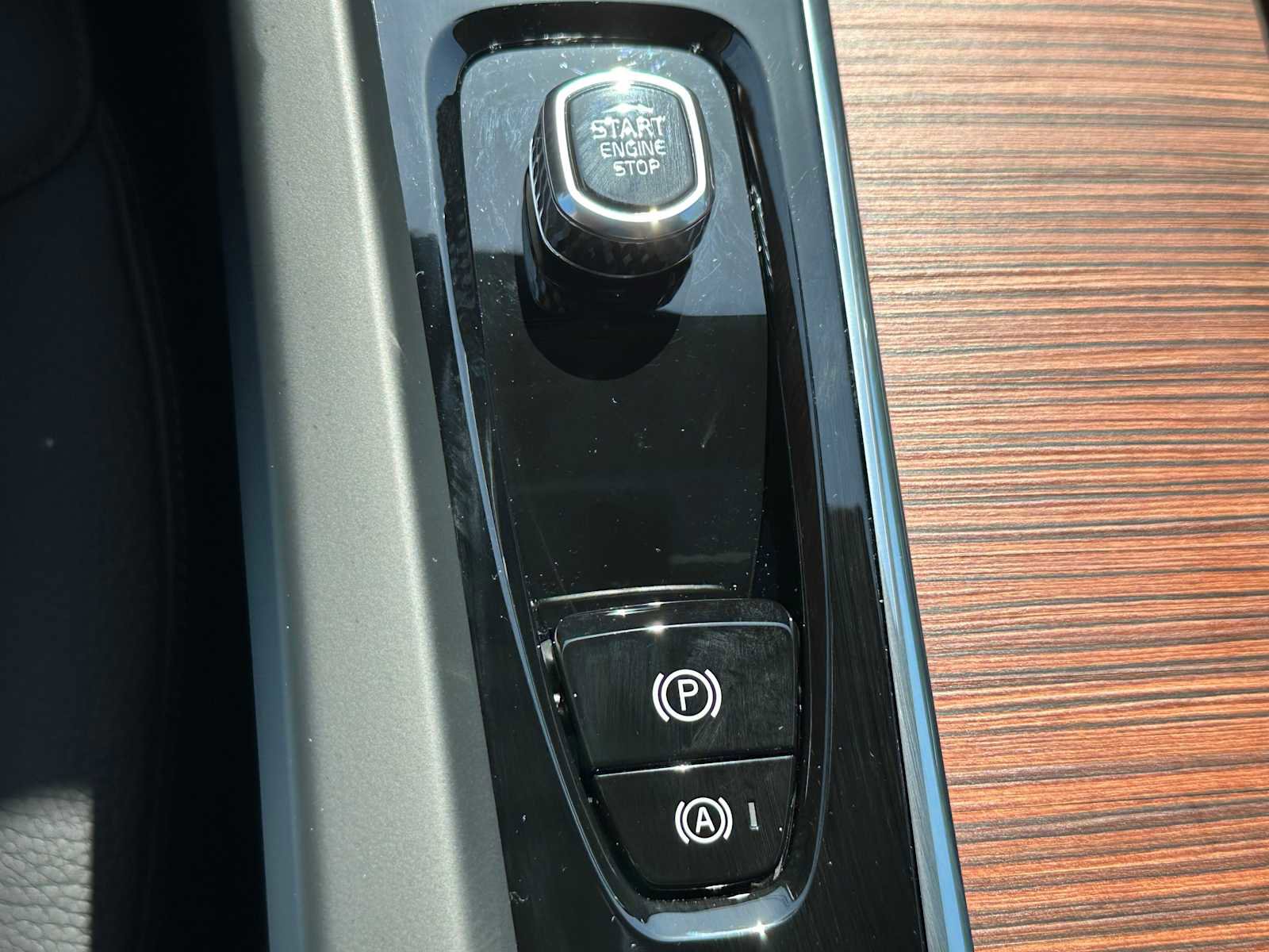 New 2026 Volvo V60 B5 Cross Country Plus w/ Climate Package image 35