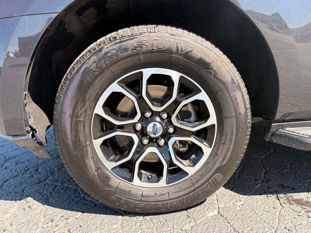 Used 2024 Ford Expedition Max XLT image 10