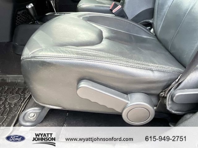 Used 2017 Jeep Wrangler Unlimited Sahara image 25