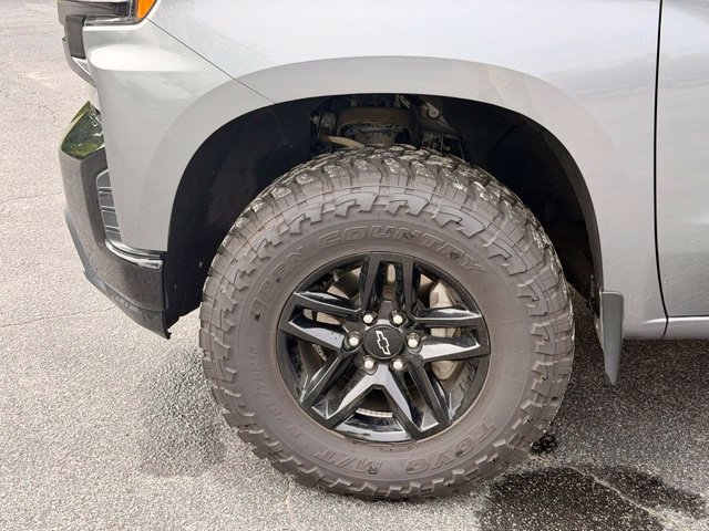 Used 2021 Chevrolet Silverado 1500 LT Trail Boss w/ LPO, Dark Essentials Package AWD/4WD image 32