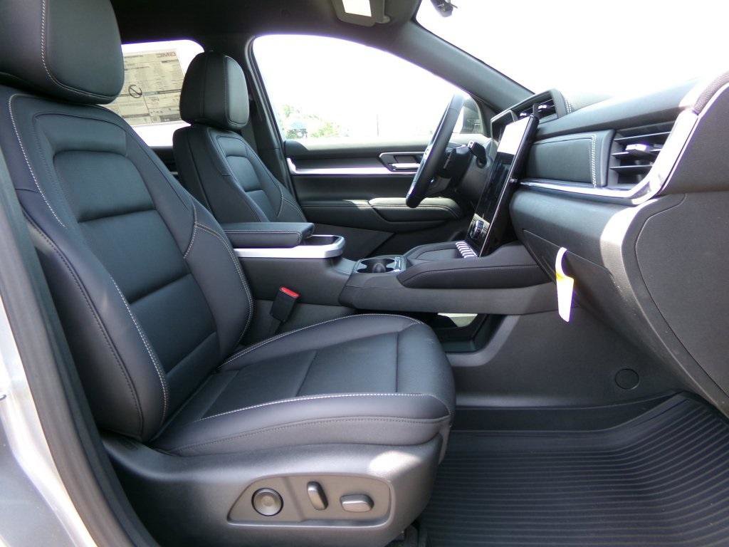 New 2026 GMC Terrain Elevation w/ Elevation Premium Package image 18