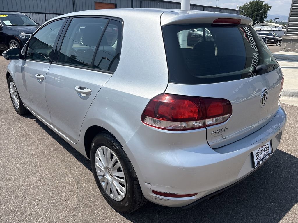 Used 2013 Volkswagen Golf 4-Door image 3