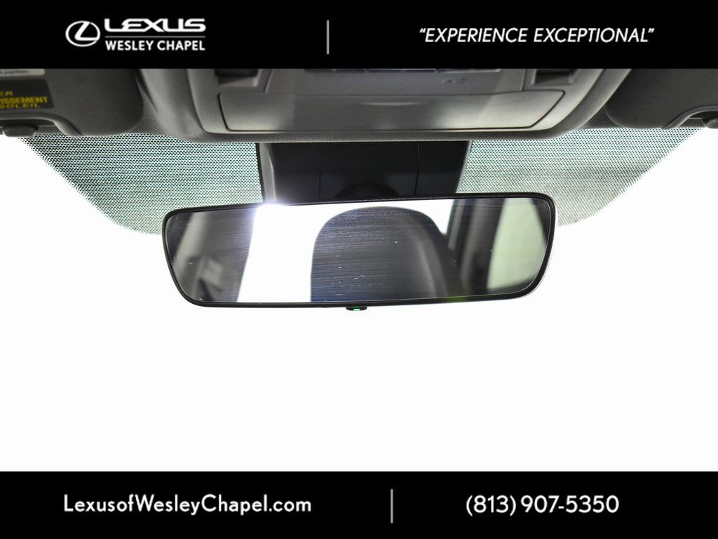 Used 2017 Toyota Highlander Limited image 36