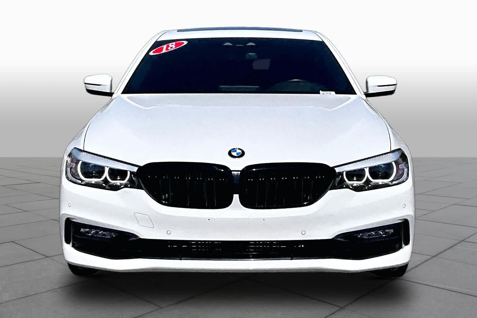 Used 2018 BMW 530i w/ Premium Package RWD image 3