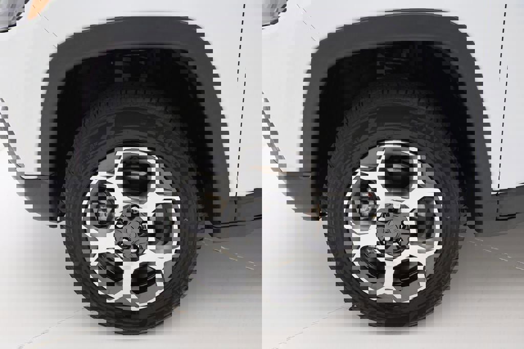 Used 2022 Jeep Compass Trailhawk w/ Sun and Sound Group image 9