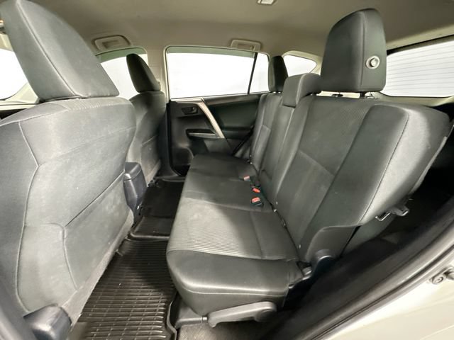 Used 2017 Toyota RAV4 LE w/ Carpet Mat Package AWD/4WD image 21