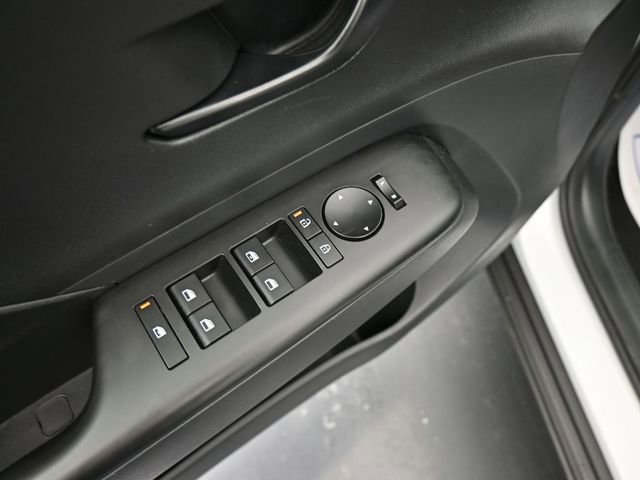 Used 2024 Hyundai Kona SEL AWD/4WD image 11