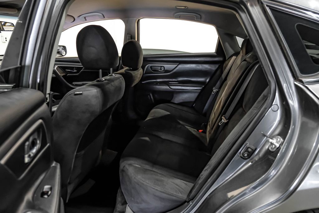 Used 2015 Nissan Altima 2.5 S w/ Special Edition Package FWD image 37