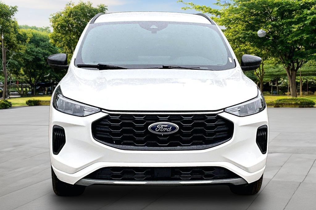 Used 2024 Ford Escape ST-Line w/ Tech Pack #1 AWD/4WD image 3