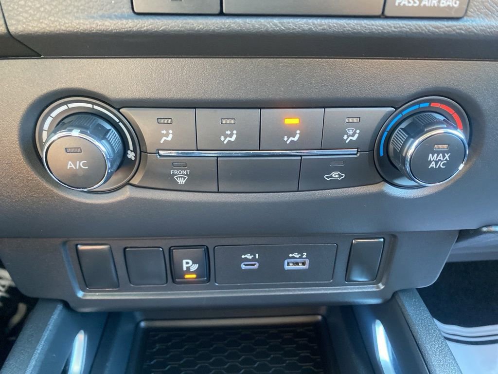 Used 2023 Nissan Frontier SV w/ Technology Package image 26