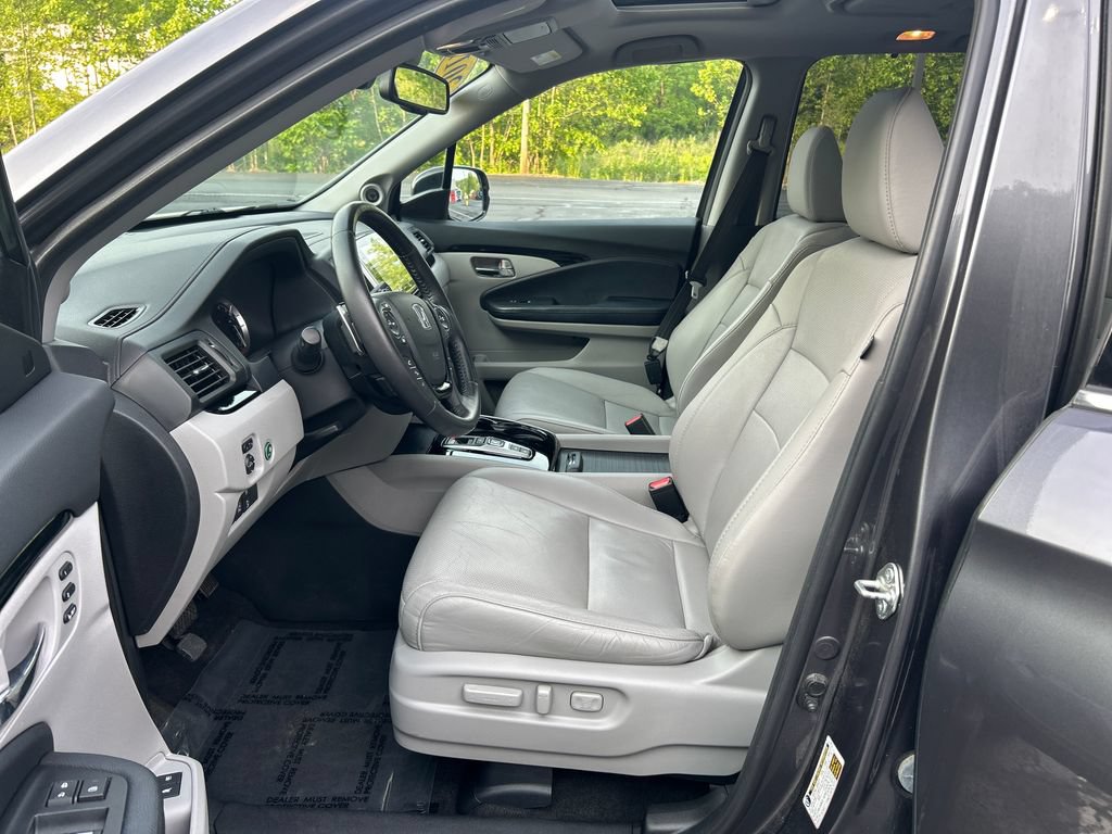 Used 2017 Honda Pilot Elite image 17