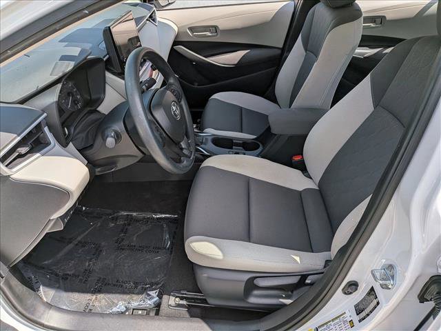 Used 2025 Toyota Corolla LE image 16