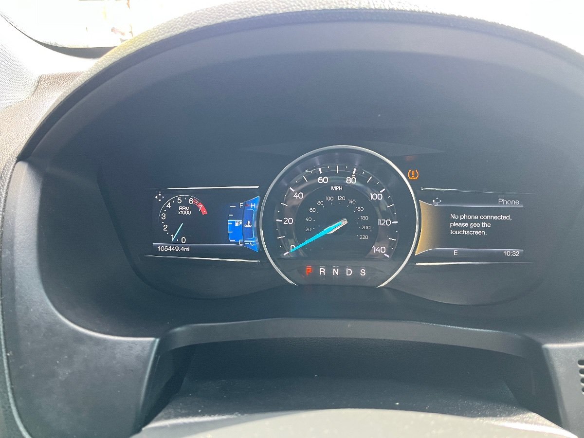 Used 2016 Ford Explorer XLT w/ Equipment Group 202A FWD image 21