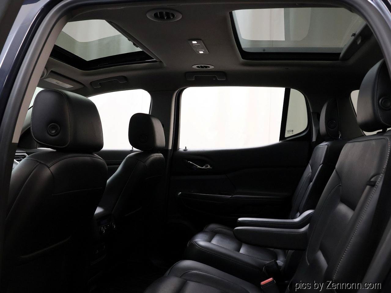 Used 2019 GMC Acadia SLT AWD/4WD image 15
