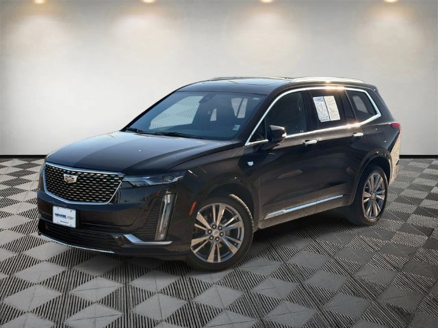 Used 2023 Cadillac XT6 Premium Luxury AWD/4WD image 2