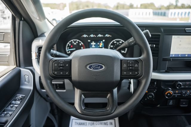 New 2026 Ford F250 XLT w/ FX4 Off-Road Package AWD/4WD image 38