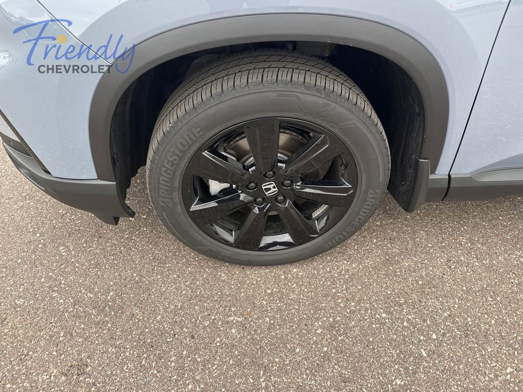 Used 2025 Honda Pilot Black Edition image 26