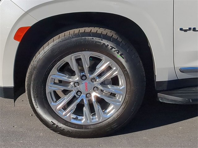 Used 2023 GMC Yukon SLT image 13
