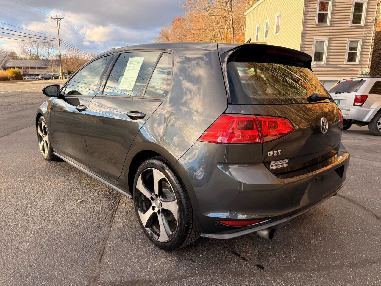 Used 2017 Volkswagen GTI S image 7