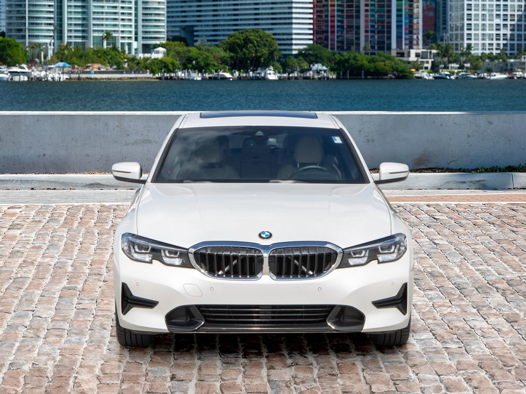 Used 2020 BMW 330i Sedan video 2