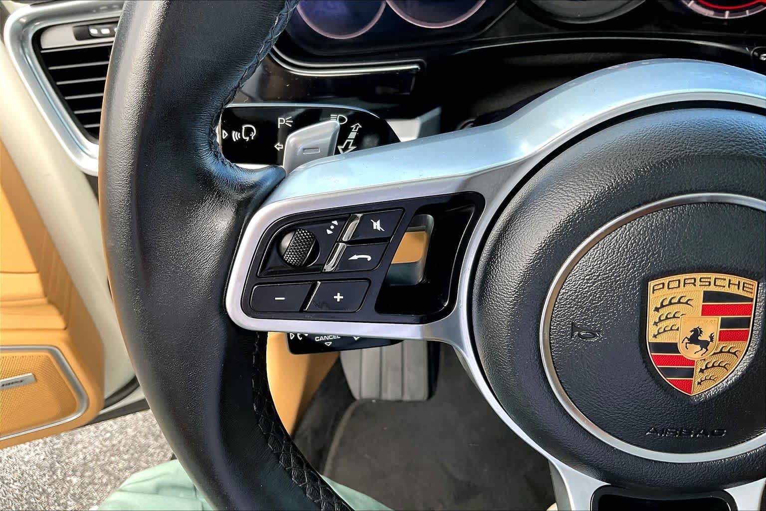 Used 2018 Porsche Panamera 4 AWD/4WD image 20