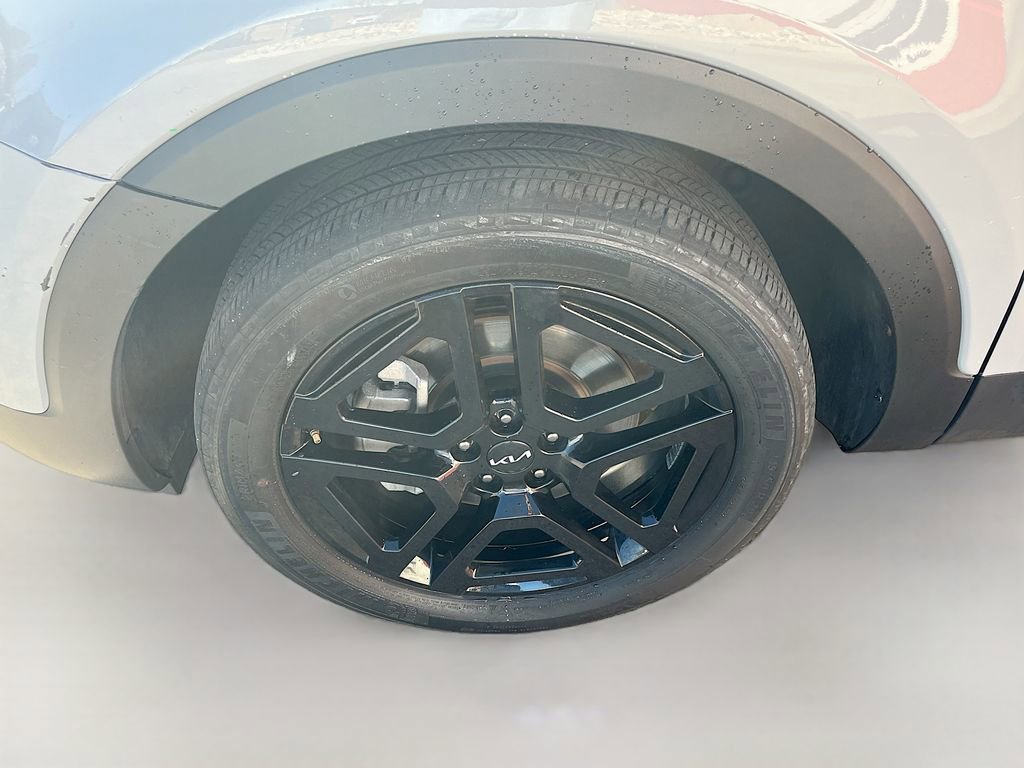 Used 2023 Kia Telluride EX X-Line image 34