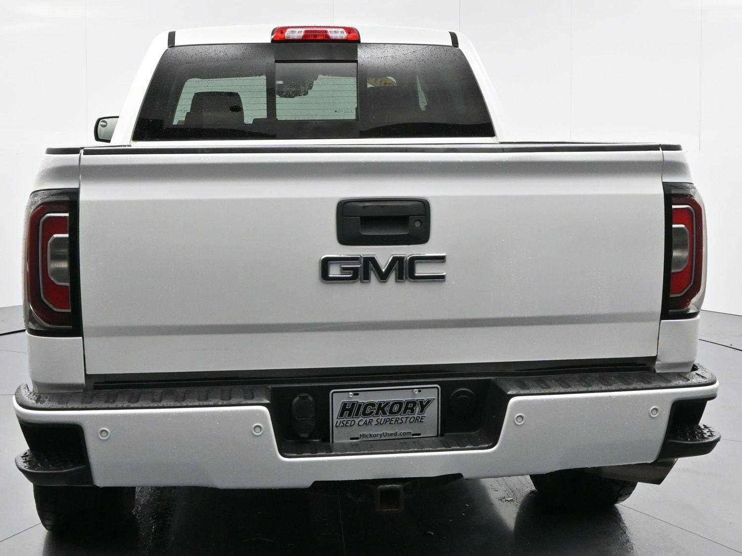 Used 2017 GMC Sierra 1500 Denali w/ Denali Ultimate Package image 6