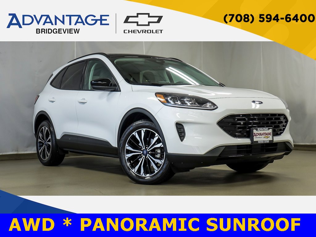 Used 2022 Ford Escape SE w/ SE Sport Appearance Package