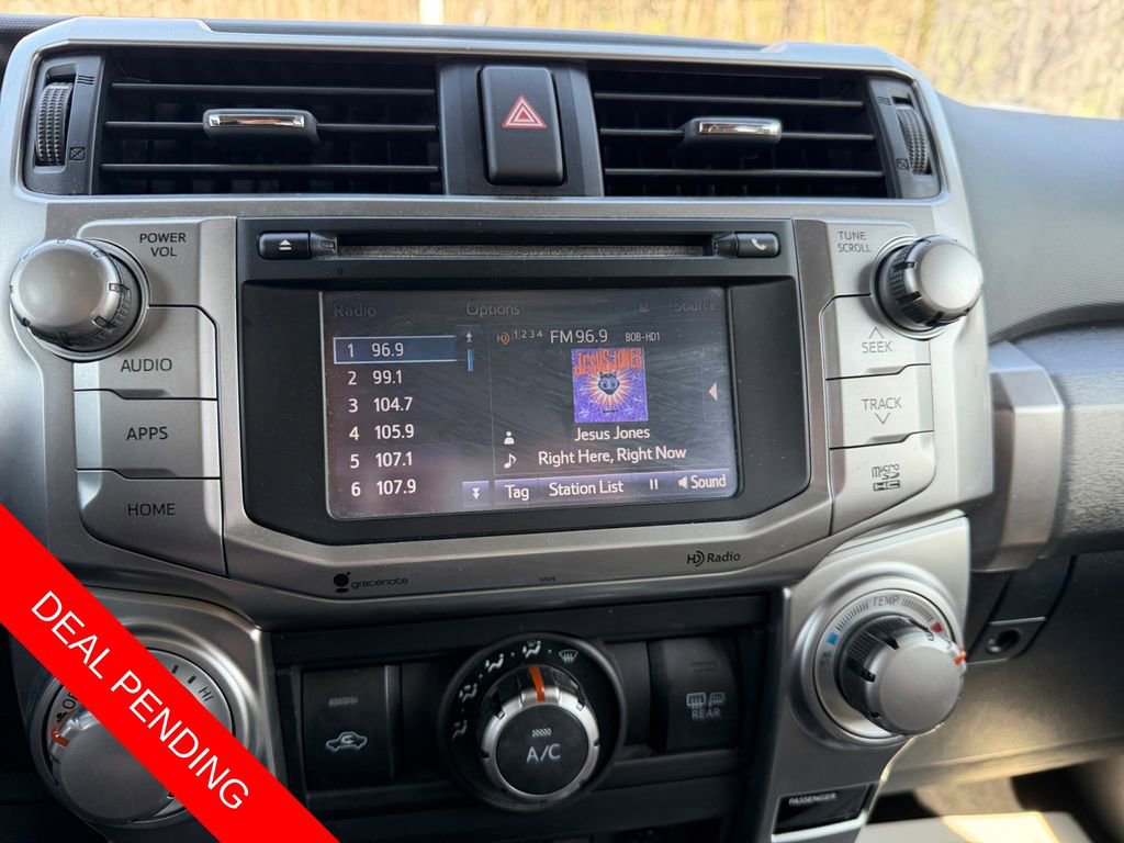 Used 2014 Toyota 4Runner SR5 image 17