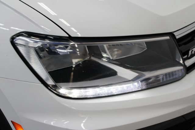 Used 2019 Volkswagen Tiguan SEL Premium R-Line AWD/4WD image 5