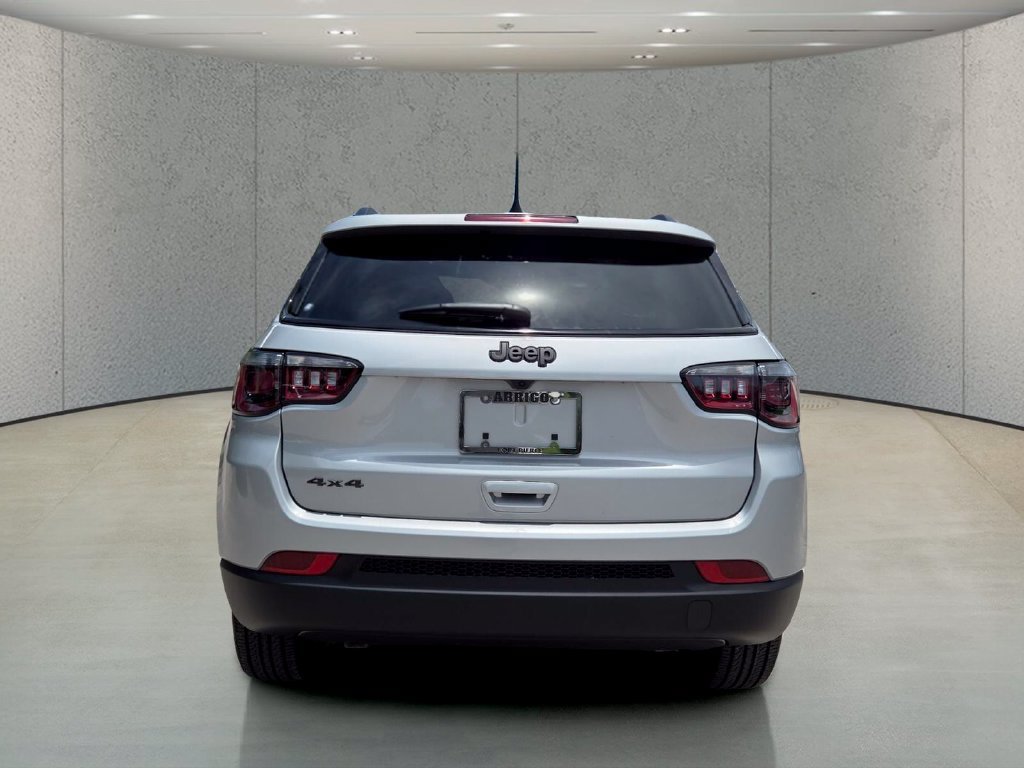 New 2026 Jeep Compass Latitude AWD/4WD image 6
