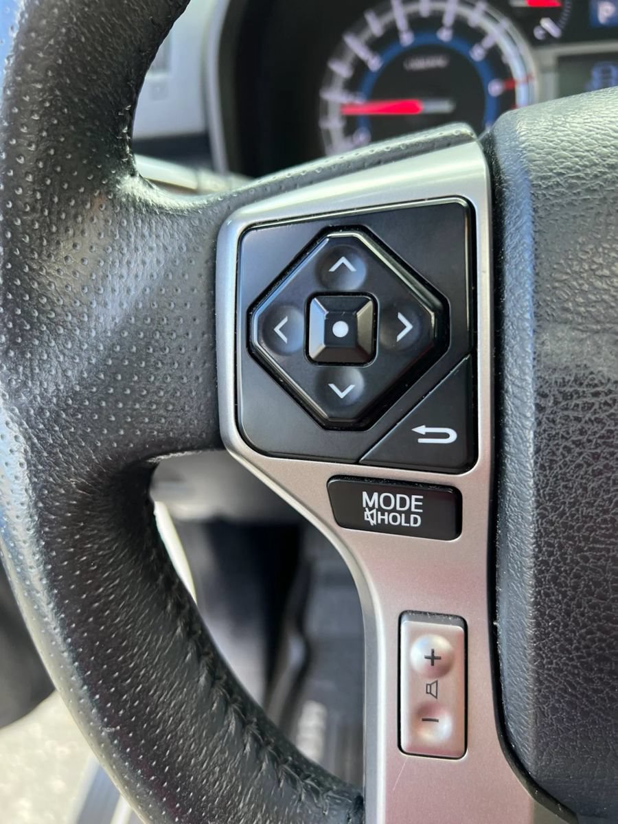 Used 2017 Toyota 4Runner SR5 Premium AWD/4WD image 16