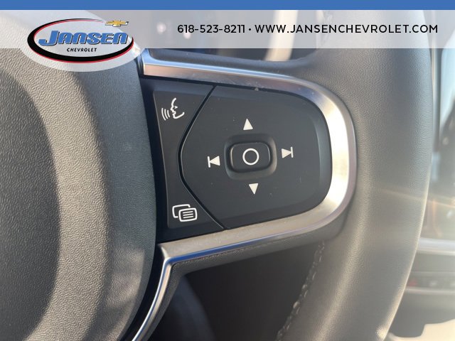 Used 2025 Volvo S60 B5 Core image 25