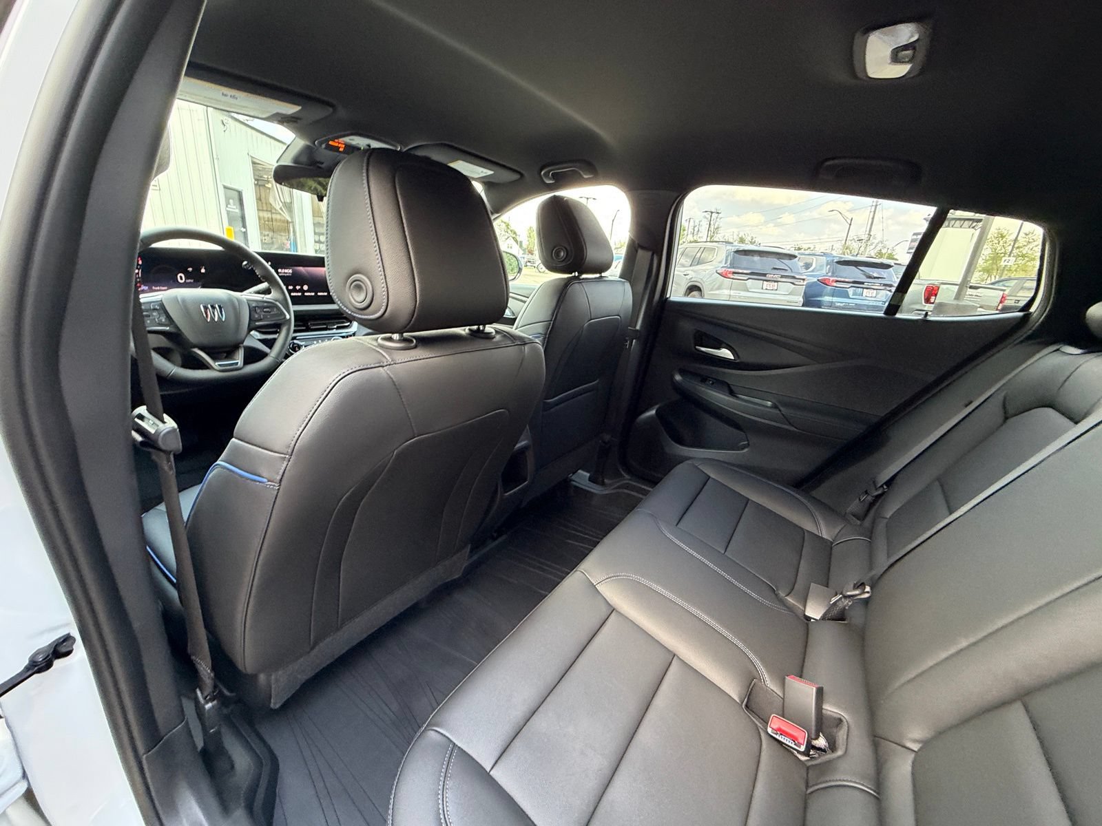New 2026 Buick Envista Sport Touring w/ Convenience I Package FWD image 25
