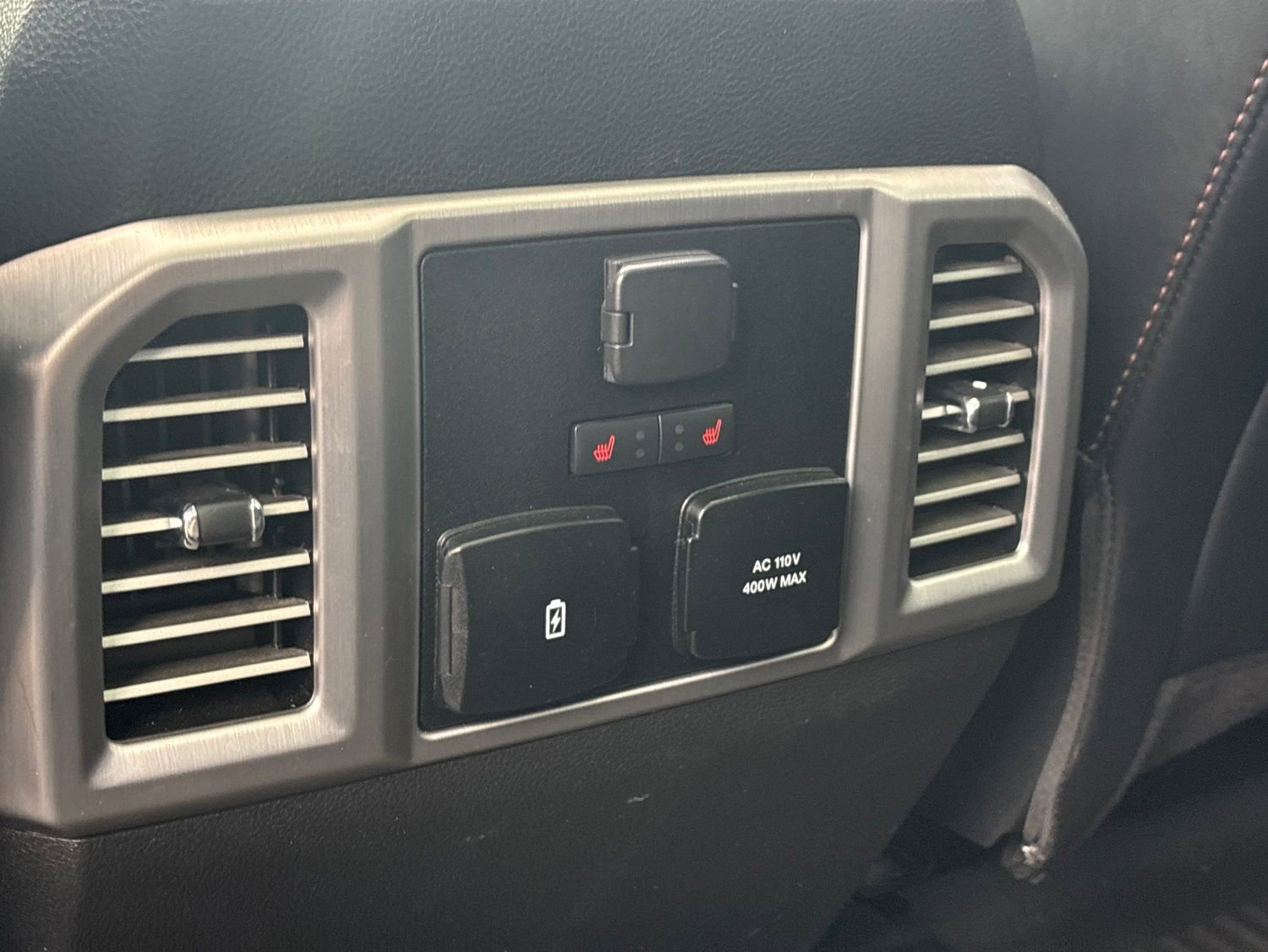 Used 2020 Ford F250 Platinum w/ FX4 Off-Road Package AWD/4WD image 19