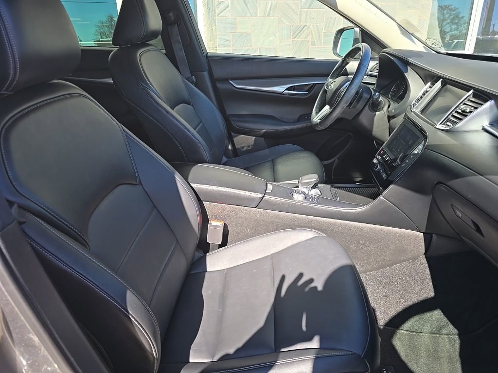Used 2021 INFINITI QX50 Pure image 29