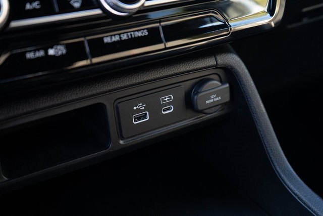 Certified 2024 Honda Pilot Sport image 27