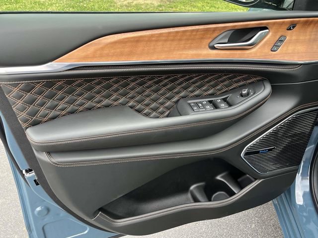 New 2026 Jeep Grand Cherokee Summit AWD/4WD image 20