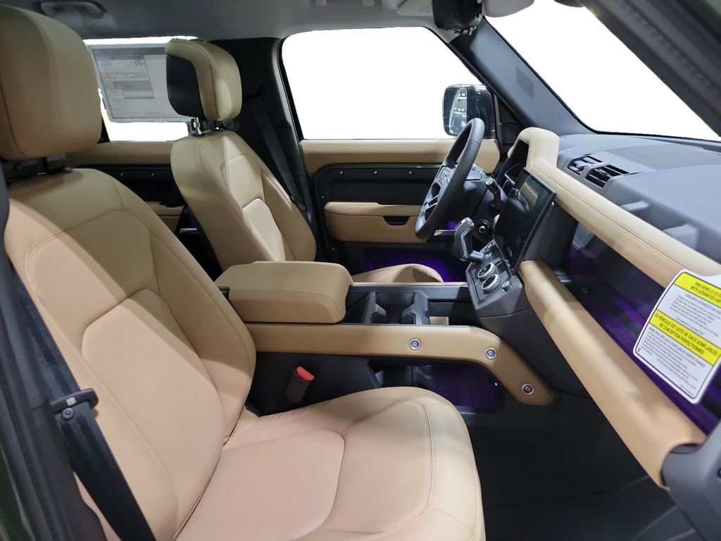 New 2026 Land Rover Defender 110 X-Dynamic SE image 29