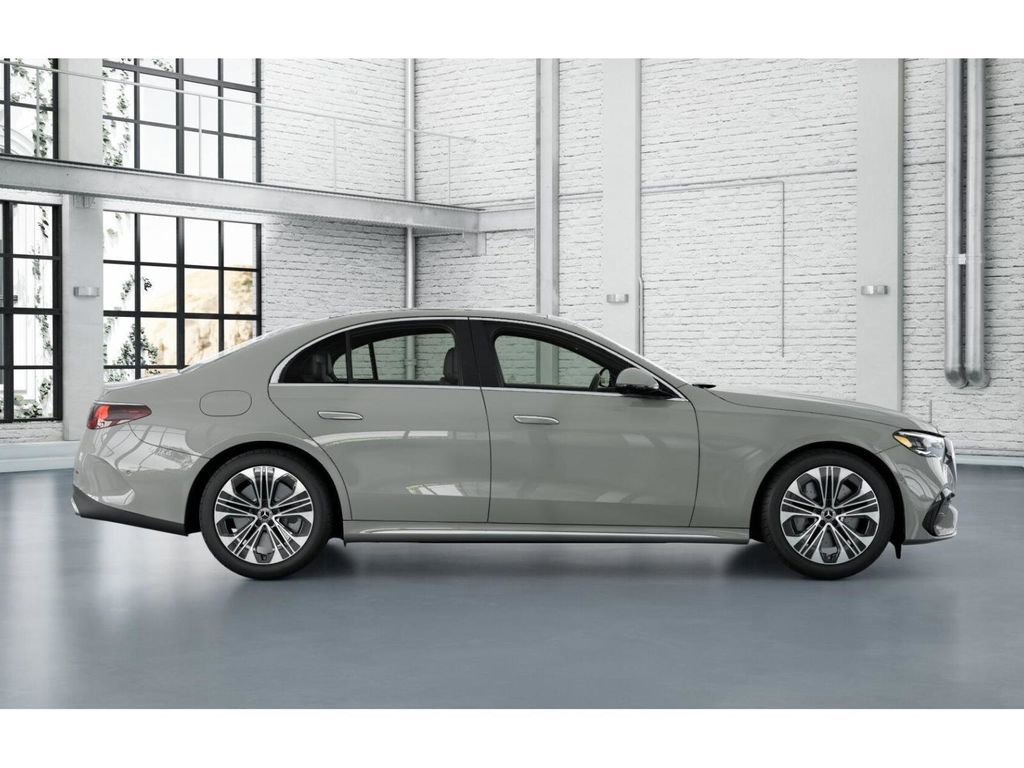 New 2026 Mercedes-Benz E 450 4MATIC Sedan image 2