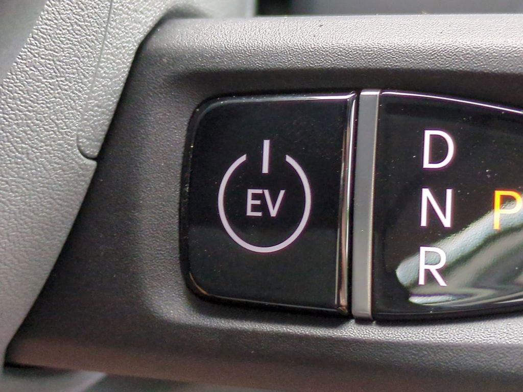 New 2025 Kia K4 GT-Line Turbo image 28