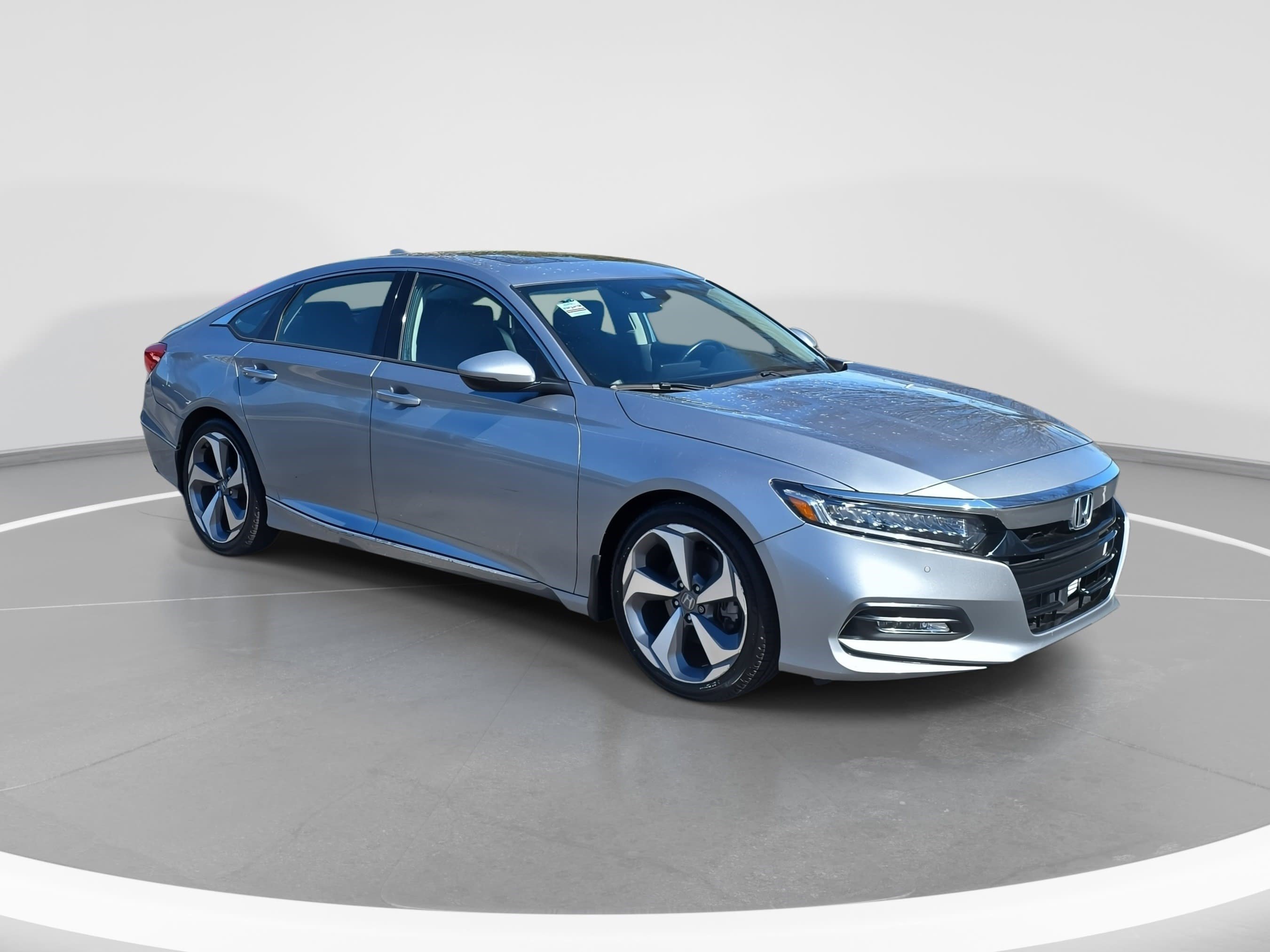 Certified 2020 Honda Accord Touring image 3