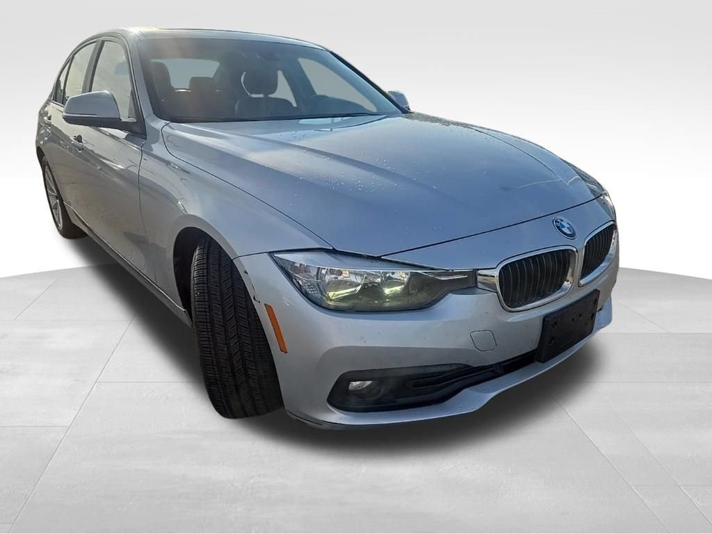 Used 2016 BMW 320i xDrive Sedan AWD/4WD image 7