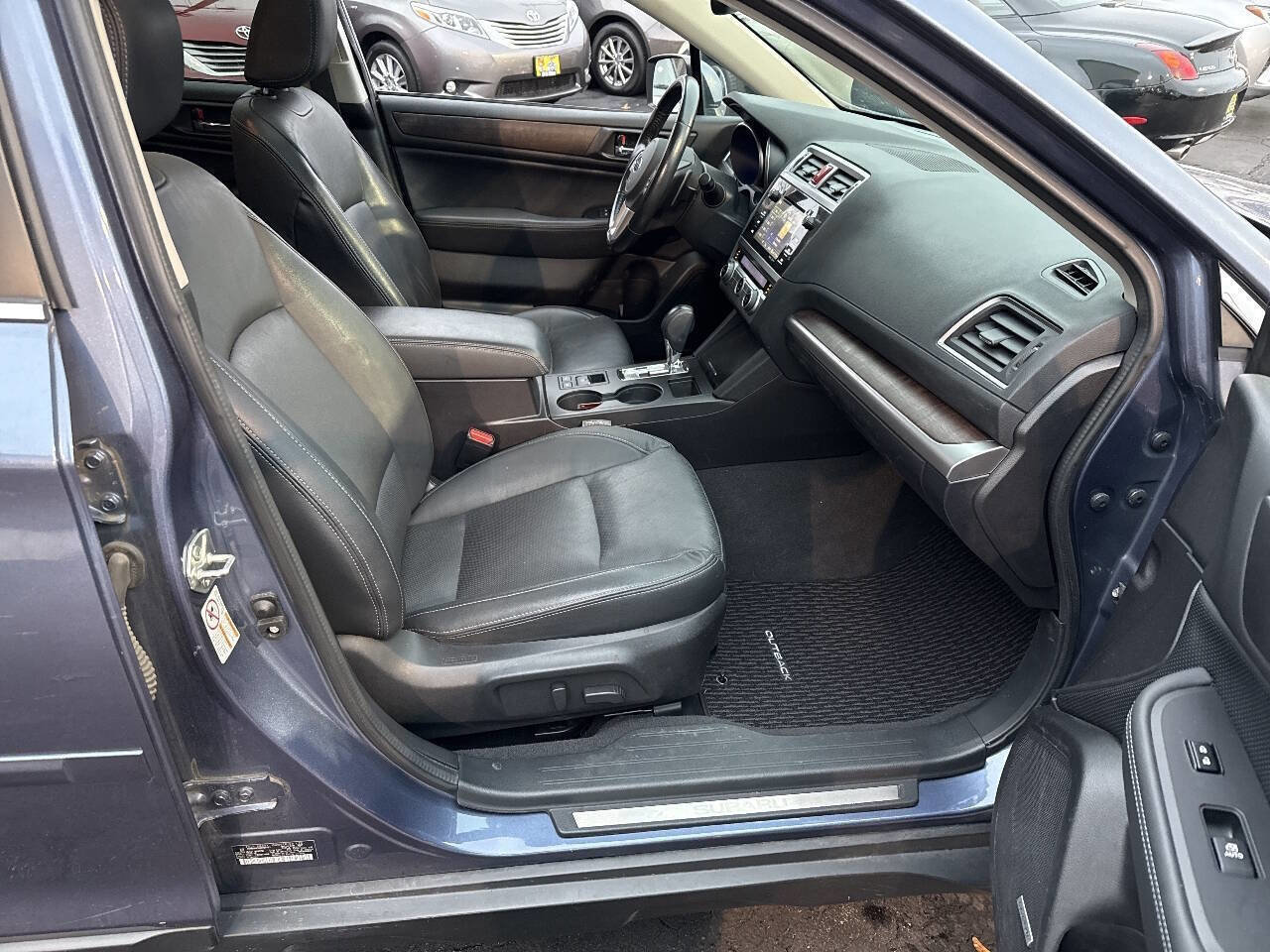 Used 2016 Subaru Outback 2.5i Limited image 13