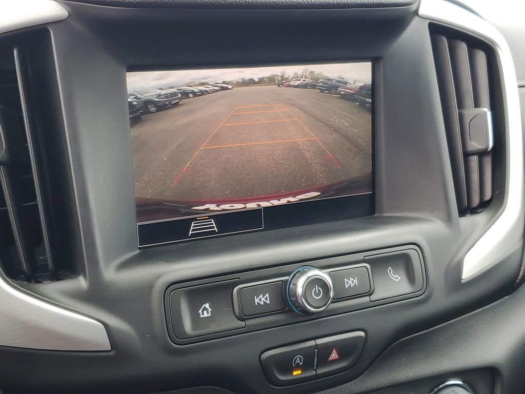 Used 2023 GMC Terrain SLE w/ Driver Convenience Package FWD image 18