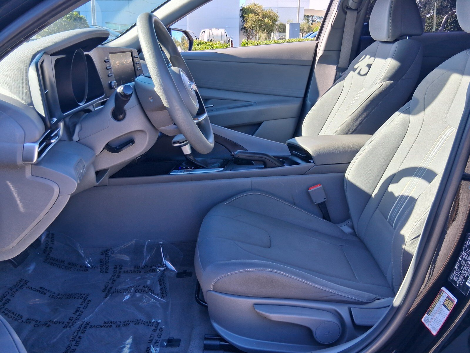 Used 2023 Hyundai Elantra SEL w/ Cargo Package FWD image 10