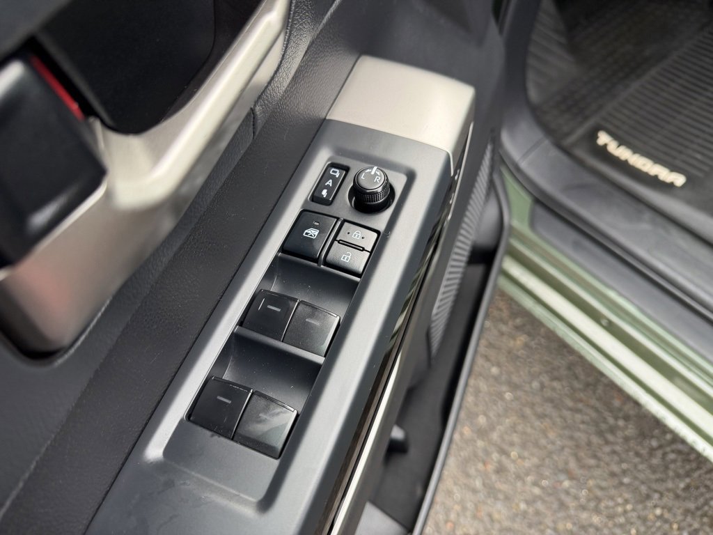 Used 2022 Toyota Tundra Limited image 14